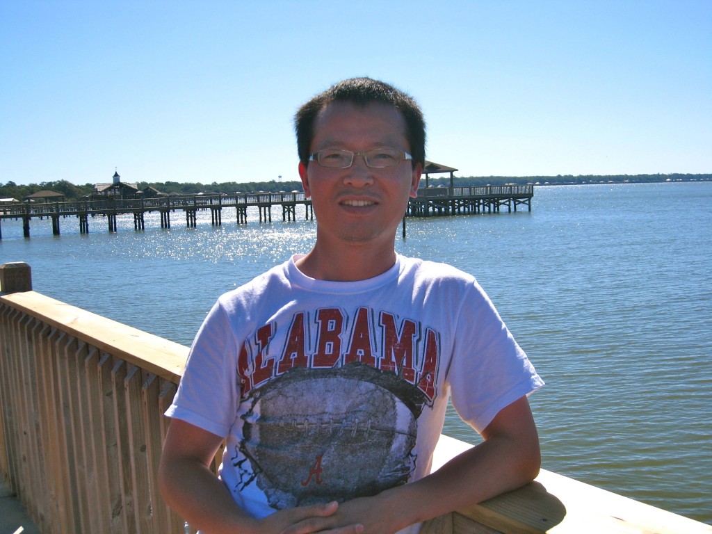 Dr. ZiMin Hu, Professor and Researcher Institute of Oceanology, Chinese Academy of Sciences, Qingdao, China